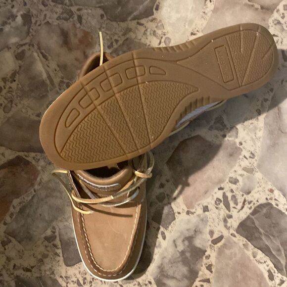 Sperry Blue fish Boat Shoe's, Size 7.5, Tan - Picture 10 of 10